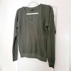 PRANA YOGA Organic Cotton / Wool Mix Sweater with Prana Charm Size Medium